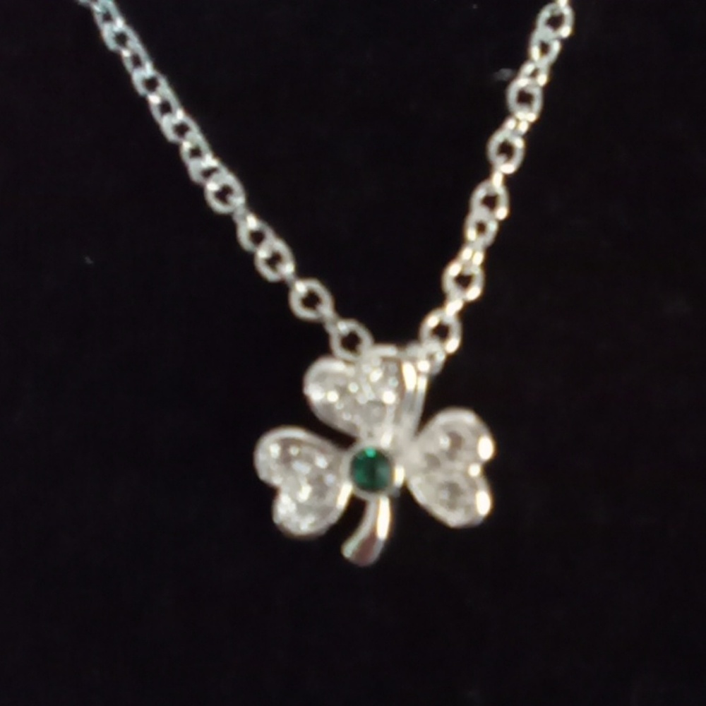 Dainty NVC Silver Rhinestone Clover Necklace.